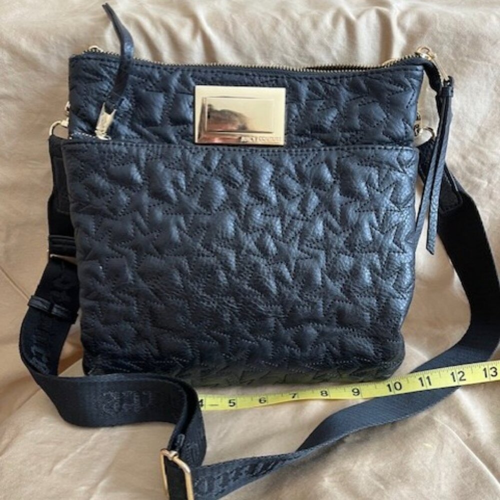 Juicy Couture Black Crossbody bag